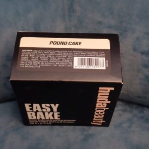 HUDA BEAUTY Pound cake